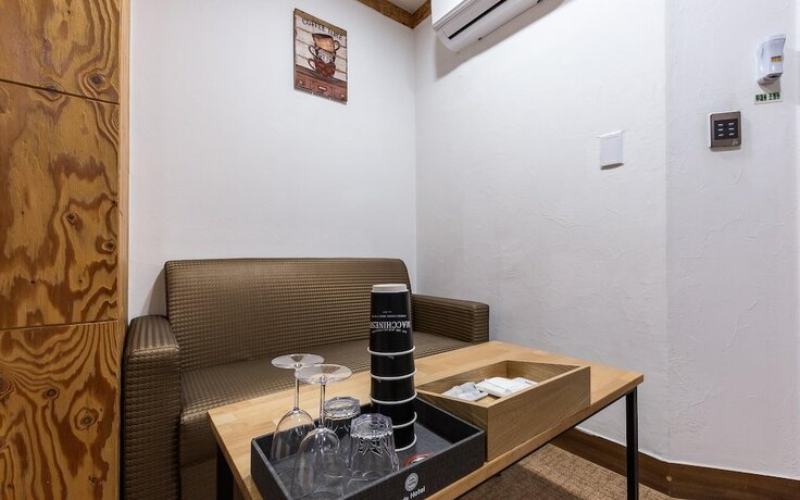 Imagen general del Hotel Cheonan Cafe. Foto 8