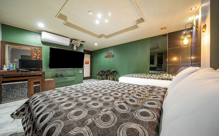 Imagen de la habitación del Hotel Cheonan California. Foto 20