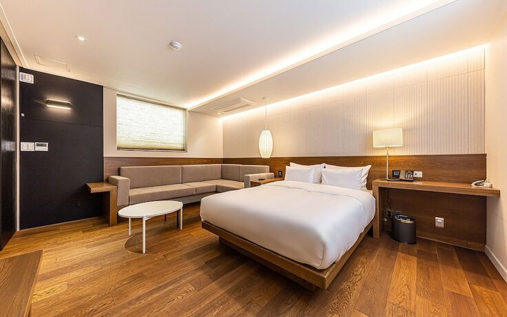 Imagen de la habitación del Hotel Cheonan Camcam. Foto 20