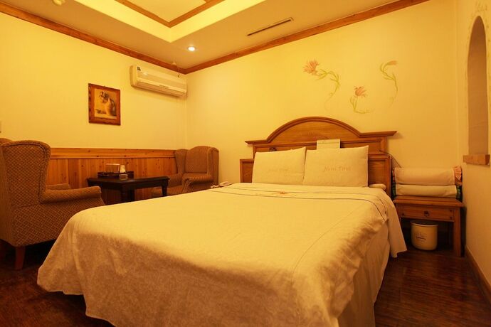 Imagen de la habitación del Hotel Cheonan Cozy Seongjeong. Foto 15