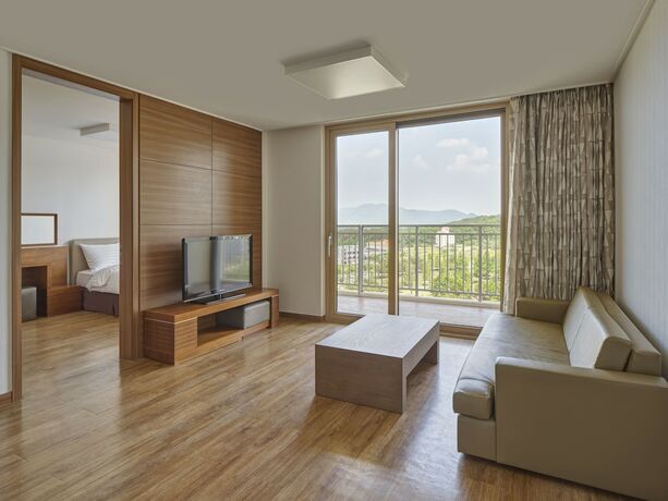 Imagen general del Hotel Cheonan Daemyung Resort. Foto 5