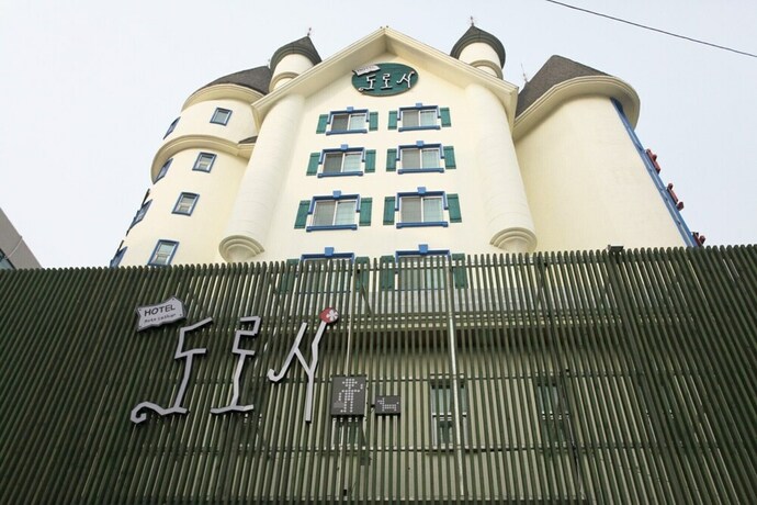 Imagen general del Hotel Cheonan Dorothy. Foto 10