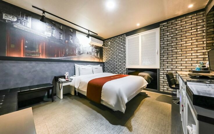 Imagen general del Hotel Cheonan E. Foto 4
