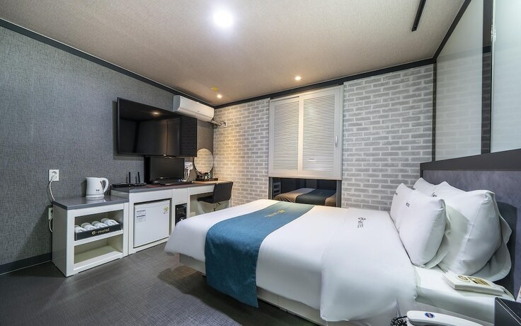 Imagen de la habitación del Hotel Cheonan E. Foto 26