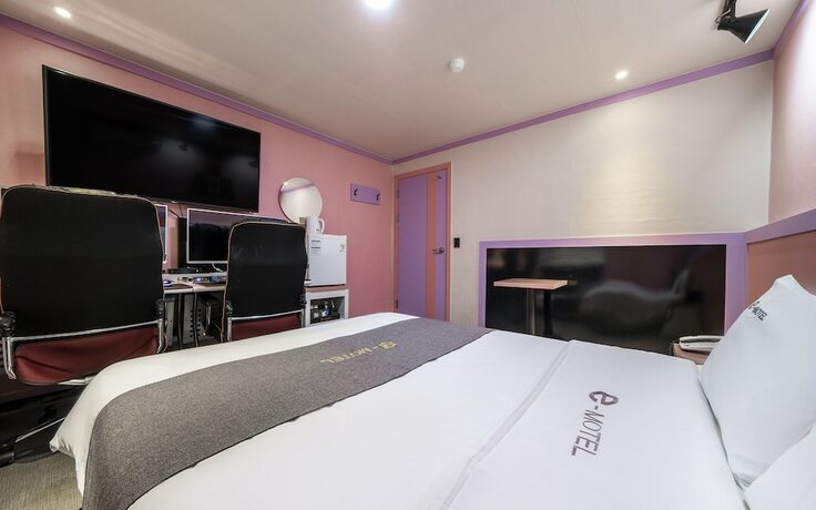 Imagen de la habitación del Hotel Cheonan E. Foto 27