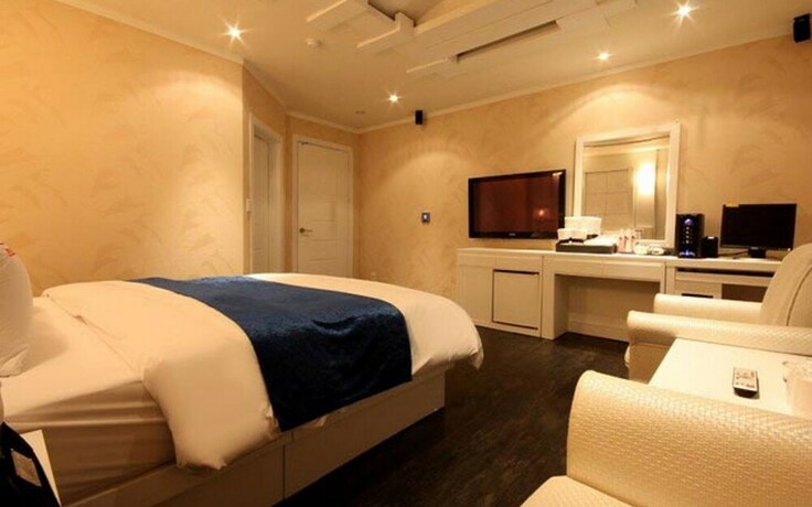 Imagen de la habitación del Hotel Cheonan Elli. Foto 24