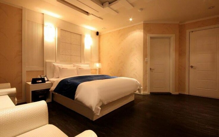 Imagen de la habitación del Hotel Cheonan Elli. Foto 33