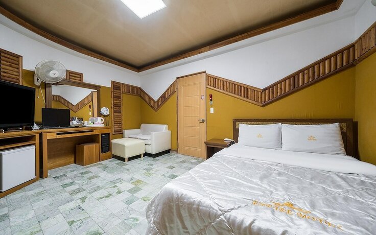 Imagen de la habitación del Hotel Cheonan Empire. Foto 20