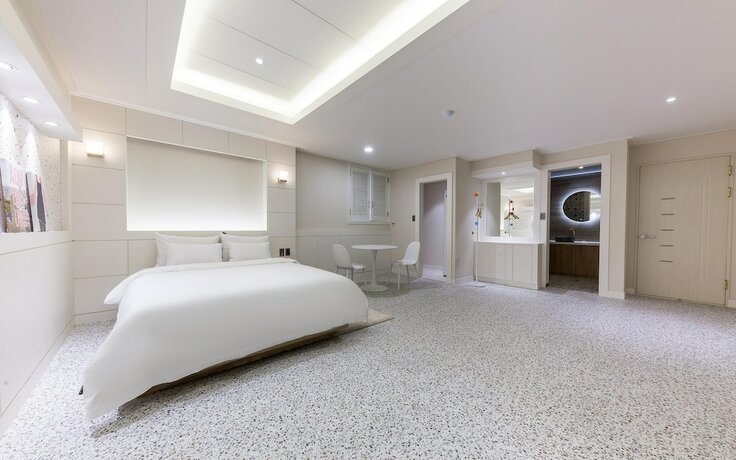 Imagen general del Hotel Cheonan F2. Foto 13