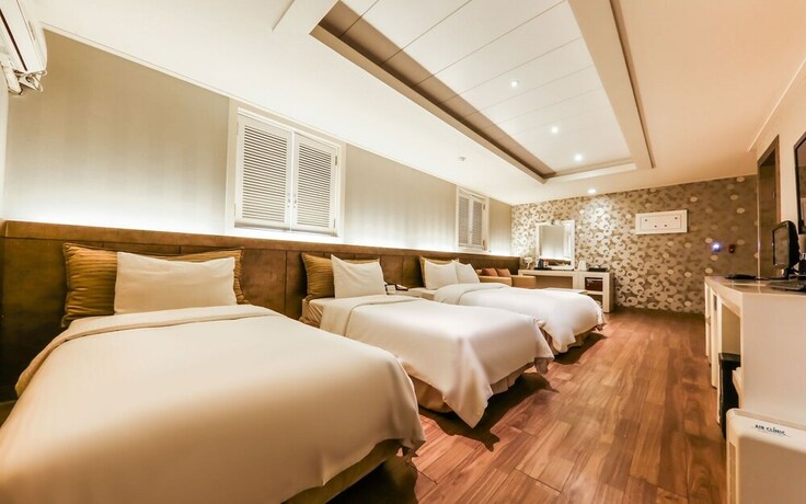 Imagen de la habitación del Hotel Cheonan F2. Foto 24