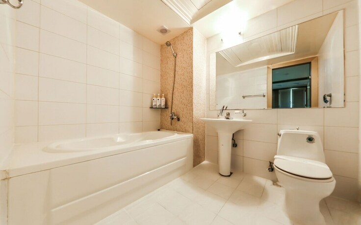 Imagen de la habitación del Hotel Cheonan F2. Foto 26