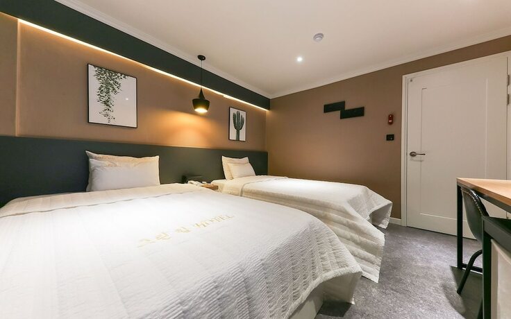 Imagen de la habitación del Hotel Cheonan Green Hill. Foto 13