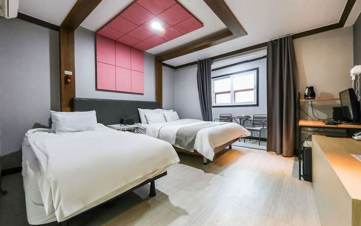 Imagen de la habitación del Hotel Cheonan Haru. Foto 11
