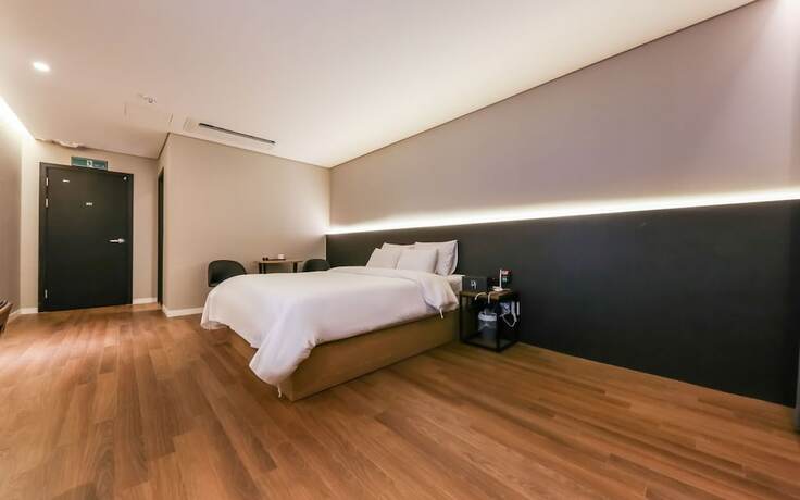 Imagen de la habitación del Hotel Cheonan Haru. Foto 12