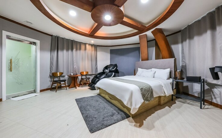 Imagen de la habitación del Hotel Cheonan Haru. Foto 19