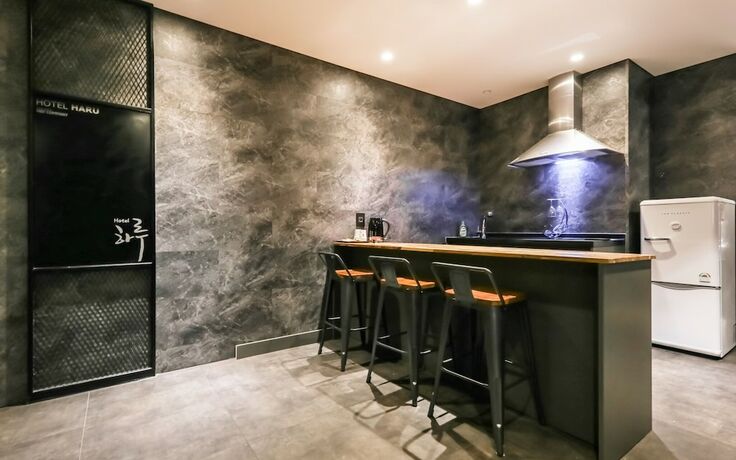 Imagen de la habitación del Hotel Cheonan Haru. Foto 20