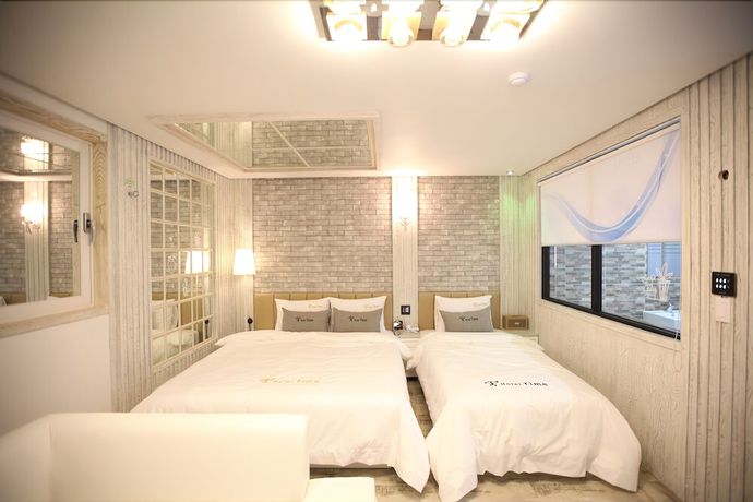 Imagen de la habitación del Hotel Cheonan Hound. Foto 2