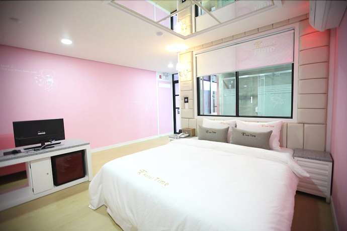Imagen de la habitación del Hotel Cheonan Hound. Foto 4