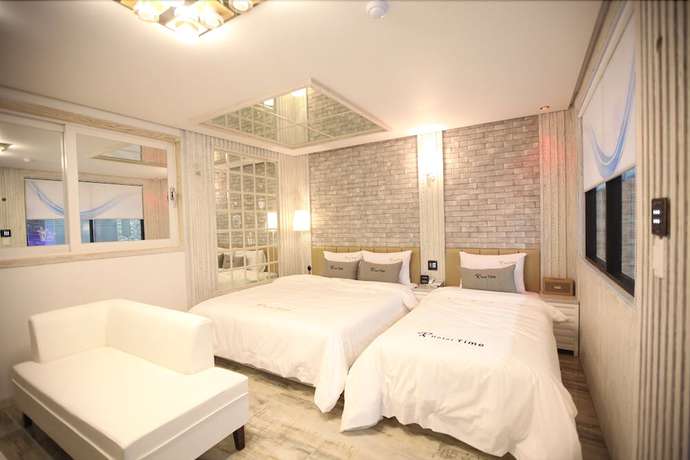 Imagen de la habitación del Hotel Cheonan Hound. Foto 11