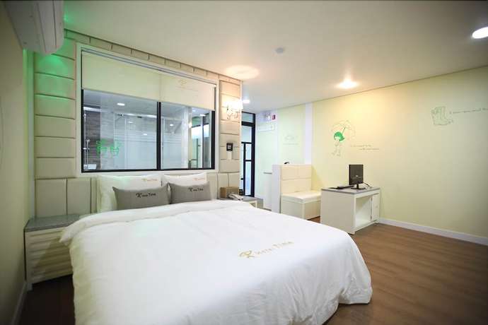 Imagen de la habitación del Hotel Cheonan Hound. Foto 16