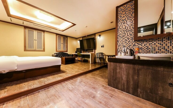Imagen general del Hotel Cheonan J Top. Foto 15