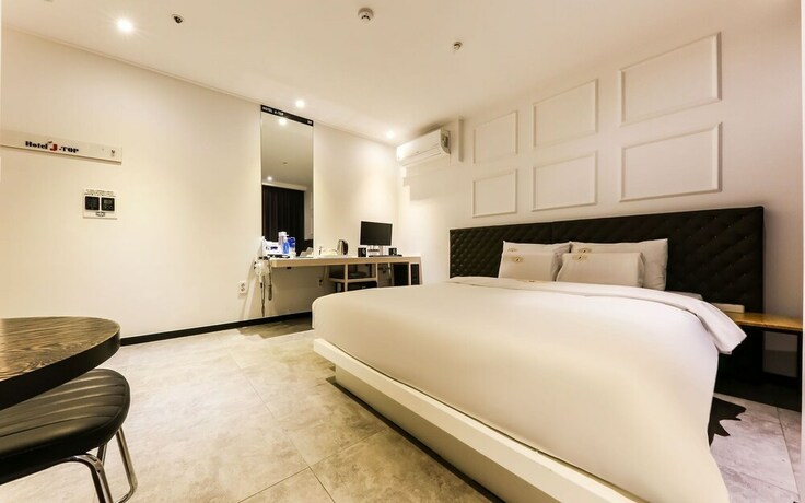 Imagen de la habitación del Hotel Cheonan J Top. Foto 17