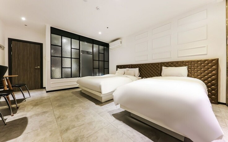 Imagen de la habitación del Hotel Cheonan J Top. Foto 20