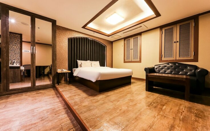 Imagen de la habitación del Hotel Cheonan J Top. Foto 30