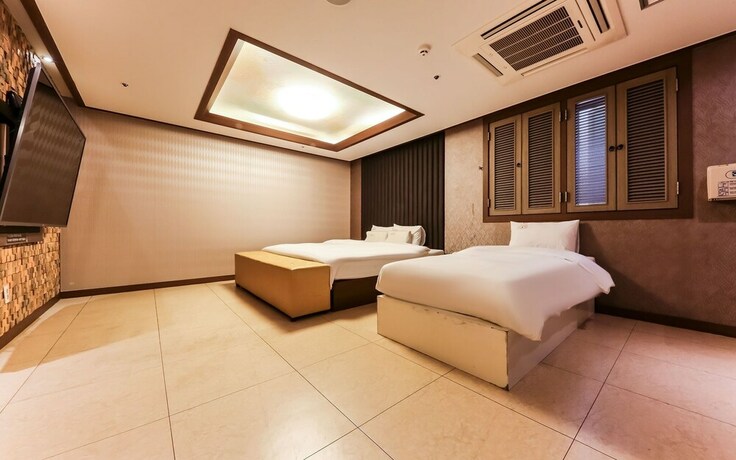 Imagen de la habitación del Hotel Cheonan J Top. Foto 35