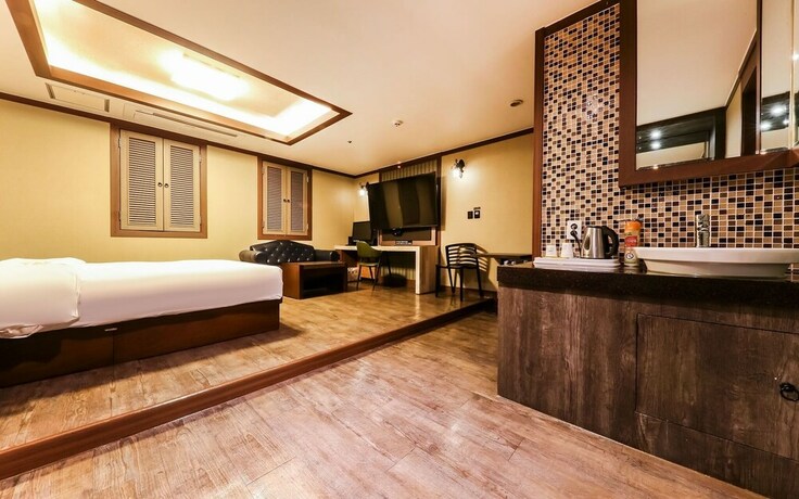 Imagen de la habitación del Hotel Cheonan J Top. Foto 36