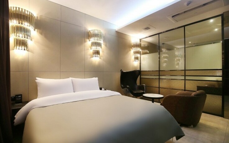 Imagen de la habitación del Hotel Cheonan La Tree. Foto 15