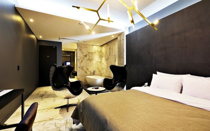 Imagen de la habitación del Hotel Cheonan La Tree. Foto 31