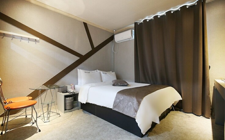 Imagen de la habitación del Hotel Cheonan Leeun Motel. Foto 17