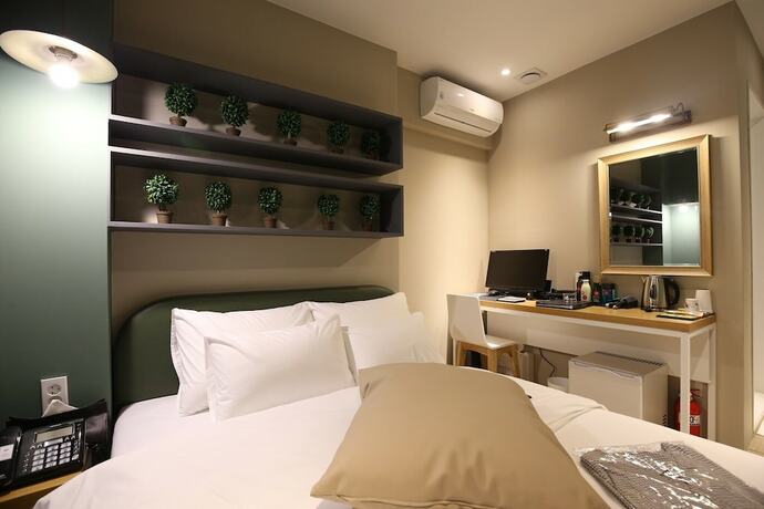 Imagen general del Hotel Cheonan NU. Foto 2