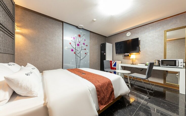 Imagen de la habitación del Hotel Cheonan Nyxfox. Foto 16