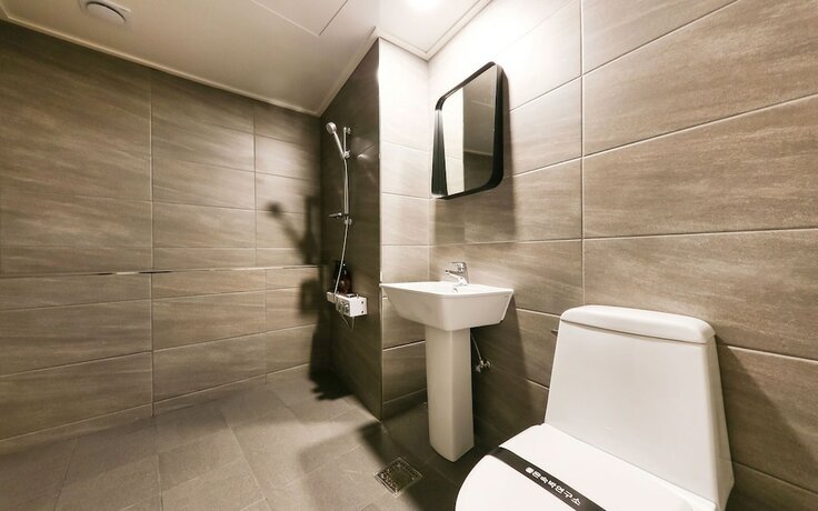 Imagen general del Hotel Cheonan One Plus. Foto 8