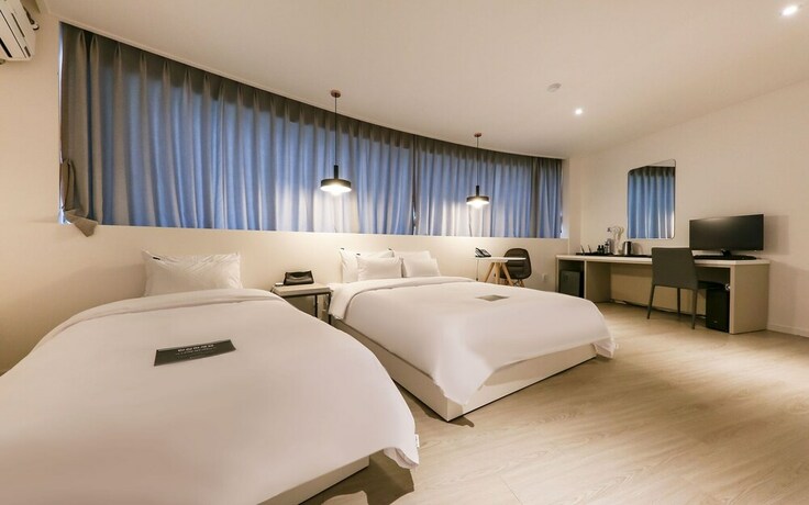 Imagen de la habitación del Hotel Cheonan One Plus. Foto 34