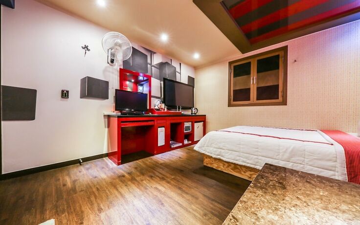 Imagen general del Hotel Cheonan Piano. Foto 4
