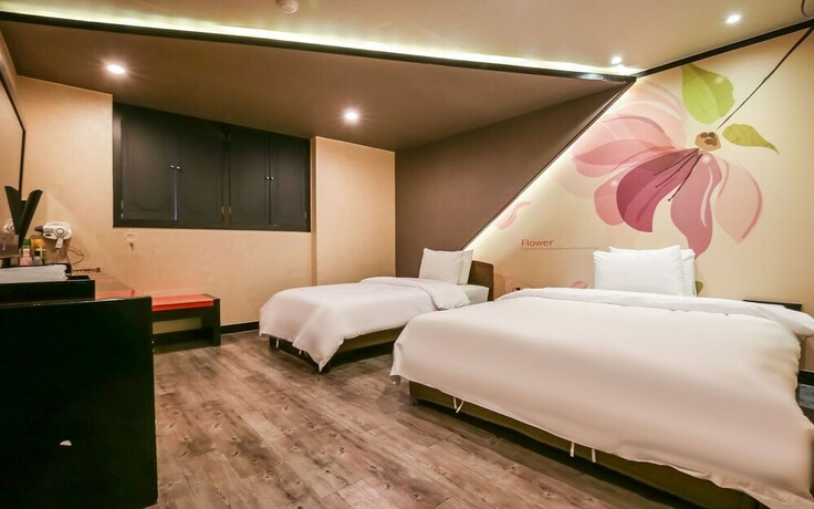 Imagen de la habitación del Hotel Cheonan Picasso. Foto 20