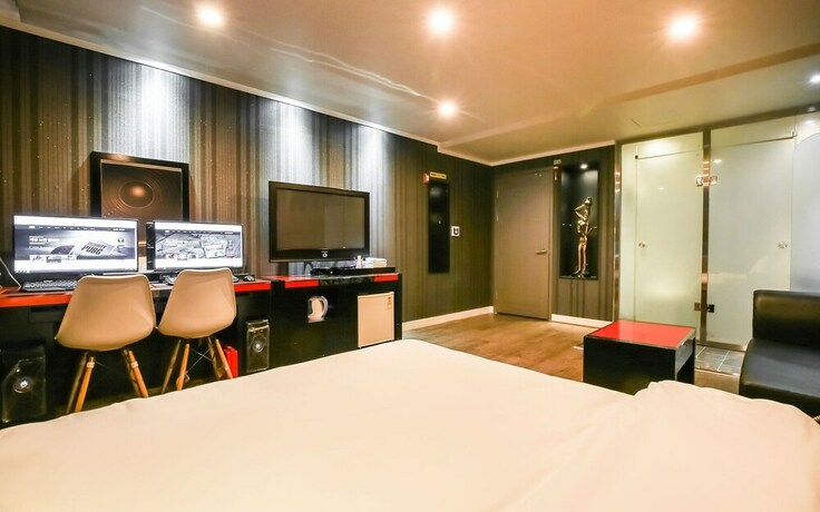 Imagen de la habitación del Hotel Cheonan Picasso. Foto 32