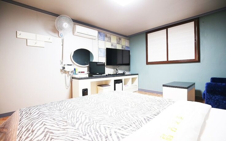 Imagen general del Hotel Cheonan Rosa. Foto 1