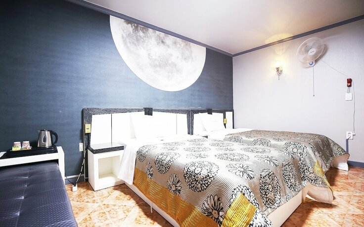 Imagen de la habitación del Hotel Cheonan Rosa. Foto 19
