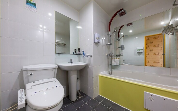 Imagen de la habitación del Hotel Cheonan Sarang. Foto 30