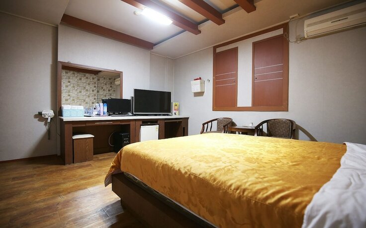 Imagen general del Hotel Cheonan Say. Foto 1