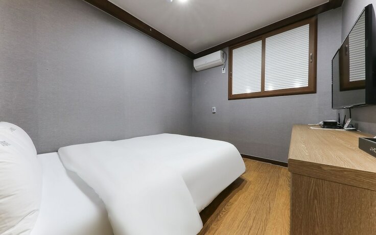 Imagen general del Hotel Cheonan Seongjeong J. Foto 5