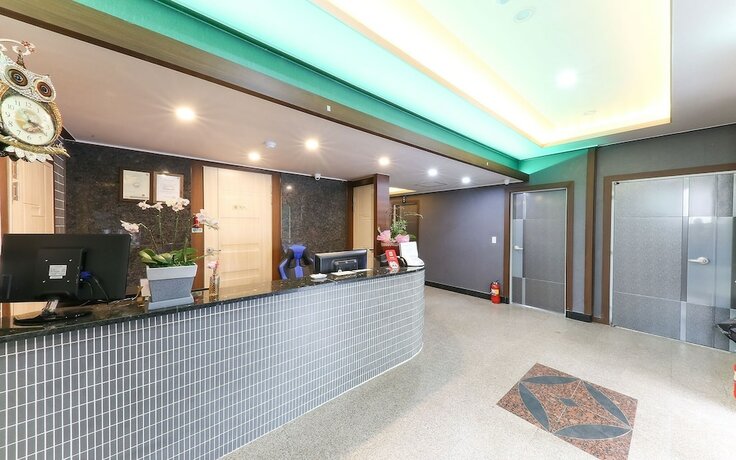 Imagen de los interiores del Hotel Cheonan Seongjeong J. Foto 28