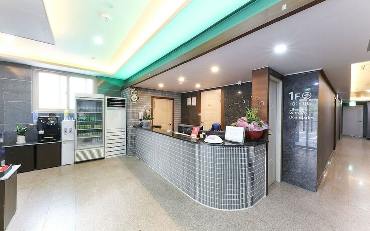 Imagen de los interiores del Hotel Cheonan Seongjeong J. Foto 29