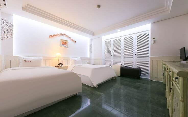 Imagen de la habitación del Hotel Cheonan Shangri-la. Foto 19