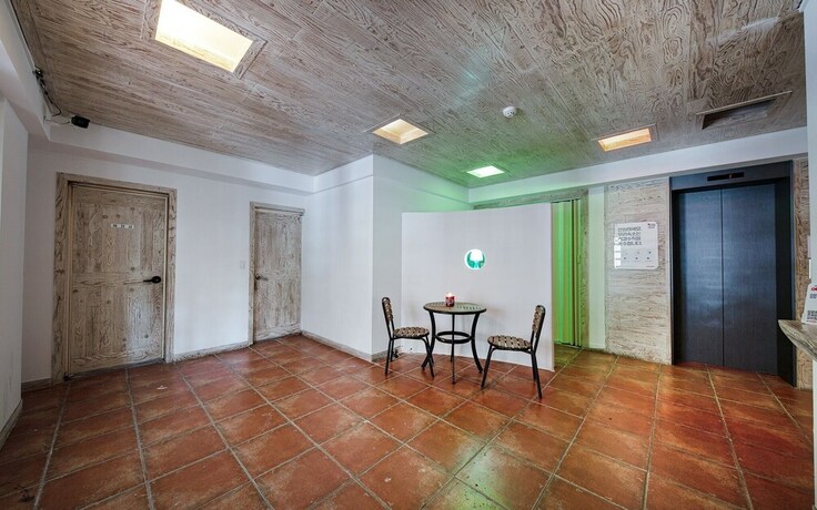 Imagen de los interiores del Hotel Cheonan Sun. Foto 36