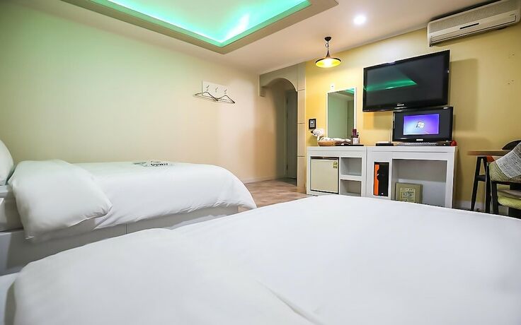 Imagen de la habitación del Hotel Cheonan Sweet. Foto 35